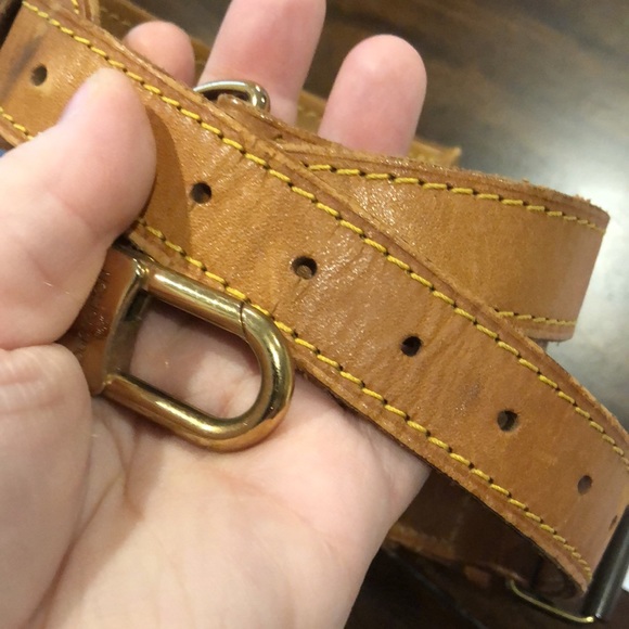 LOUIS VUITTON Replacement Vachetta Leather Shoulder Strap with LV Clasps and Pad - Picture 14 of 14